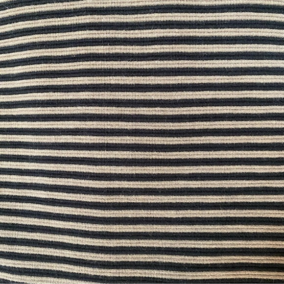 [XS] Banana Republic Ribbed Striped Top | Chocolate Brown and Black - Picture 5 of 6